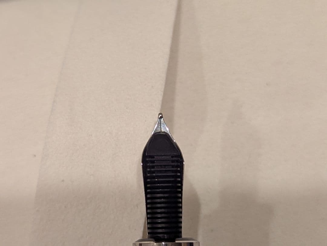 ペリカン　M605 トータスシェル・ブラック