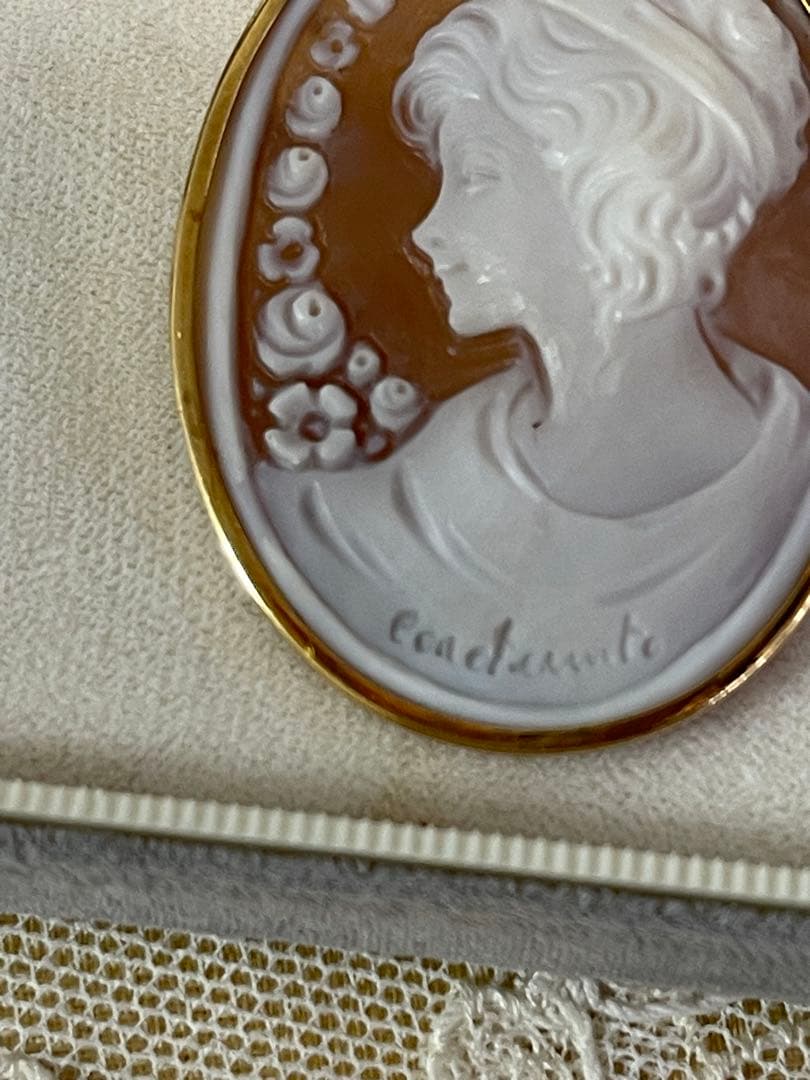 シェルカメオ18kブローチ、ペンダント2way