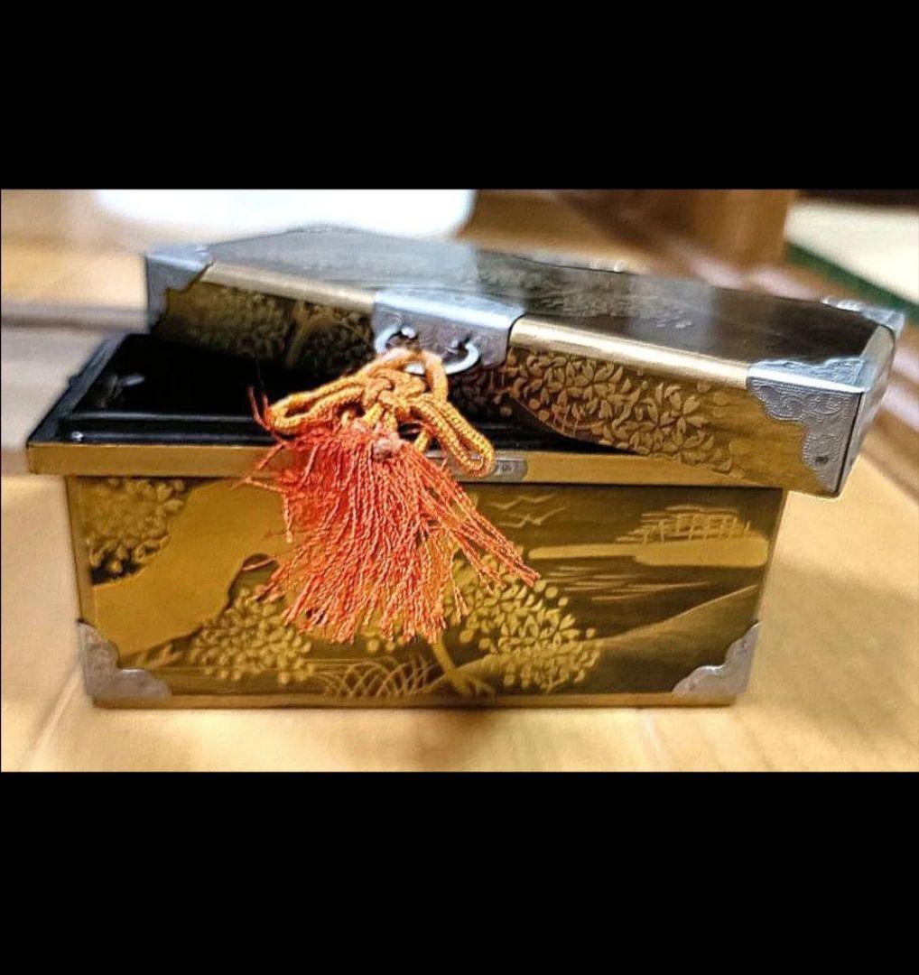 漆器 金箔装飾 骨董品御雛箪笥　希少レトロ RetroJapan　伝統