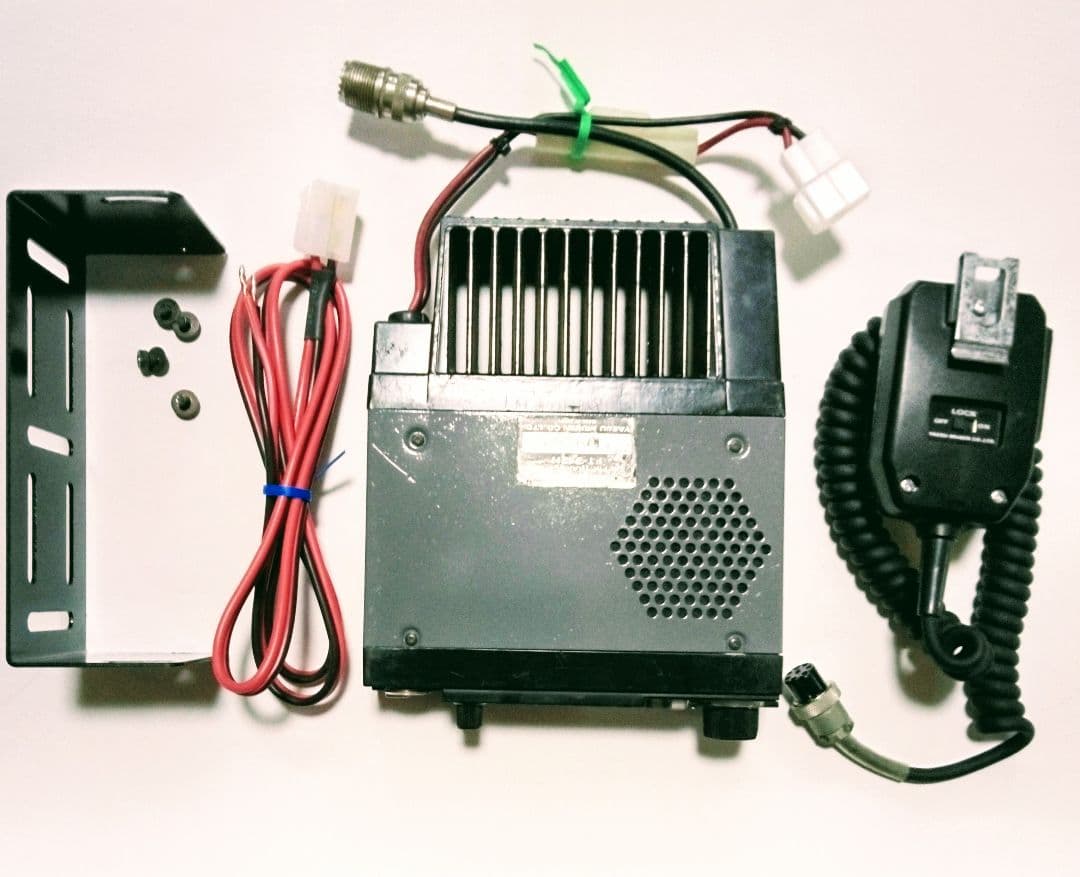 八重州無線　FT-212H 45/ 5w 機 モノバンド・モービルトランシーバ