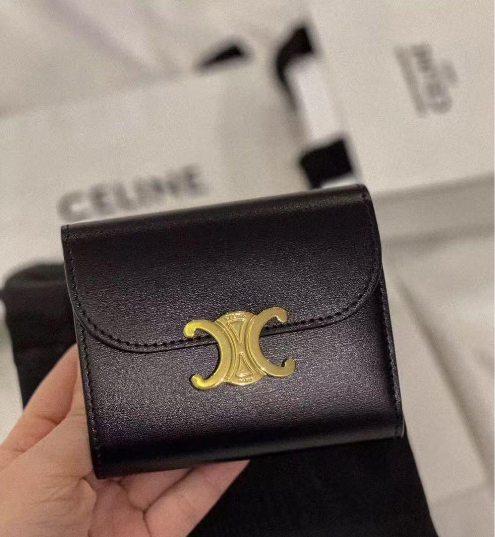 CELINE セリーヌ トリオンフ レザー 三つ折り財布 ブラック ゴールド金具