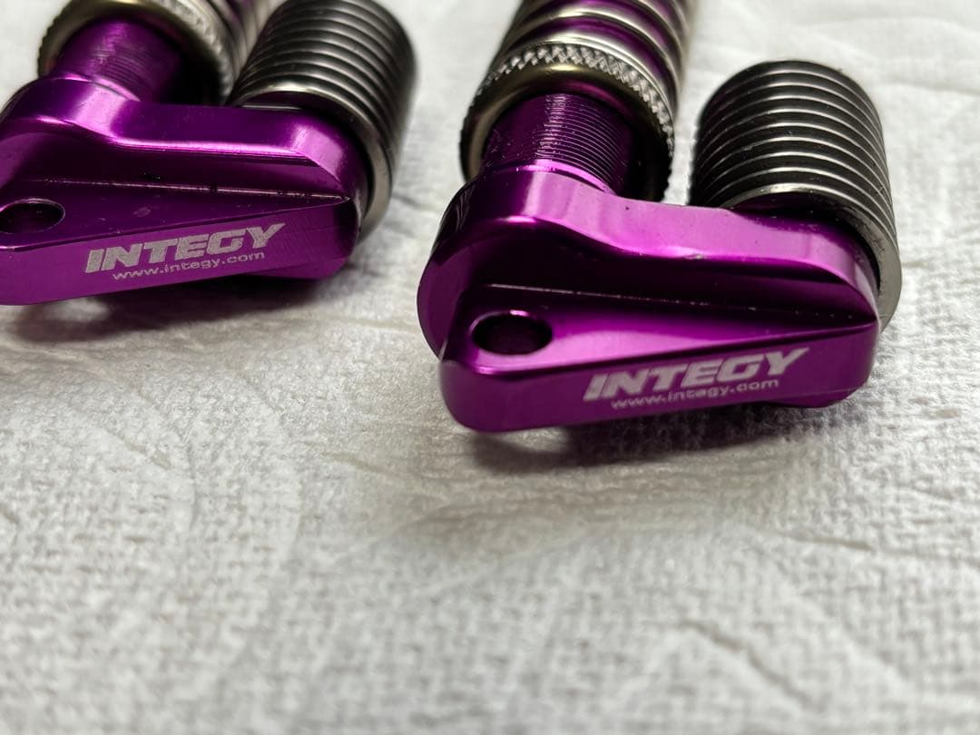 r*6様 hpi サベージ 用 INTEGY アルミダンパー