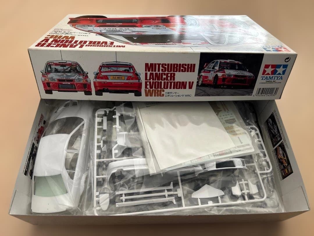 自動車 Tamiya Mitsubishi Lancer Evolution V WRC