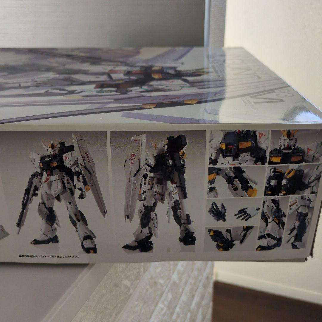 ロボット RX-93 V GUNDAM Ver.Ka 1/100 MG