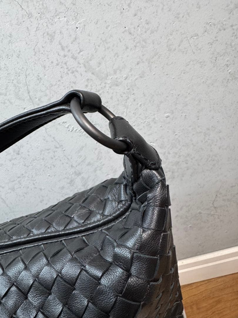 BOTTEGA VENETA ボッテガヴェネタ イントレチャート ショルダー美品