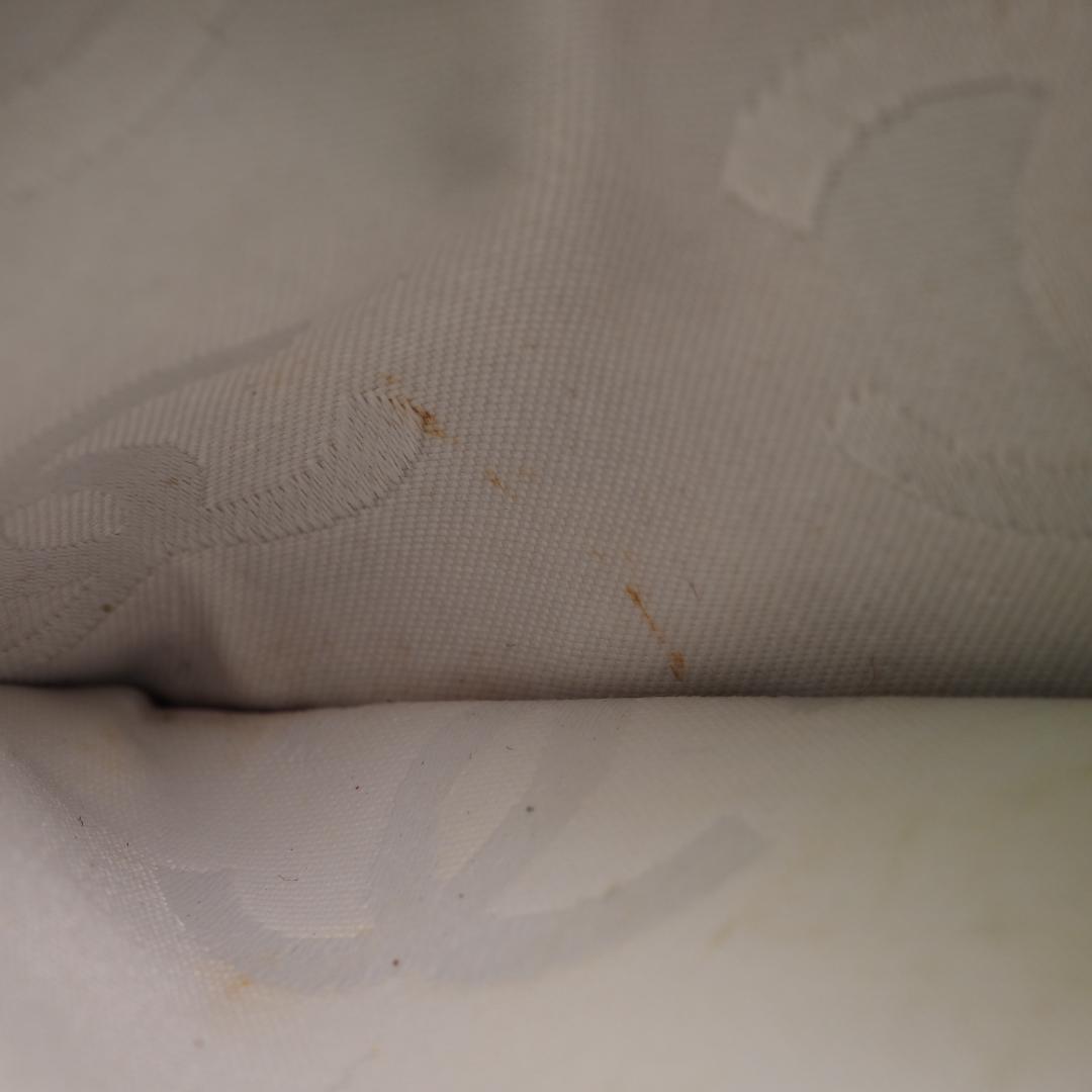 CHANEL シャネル カンボンライン パイソン 二つ折り財布 ホワイト系