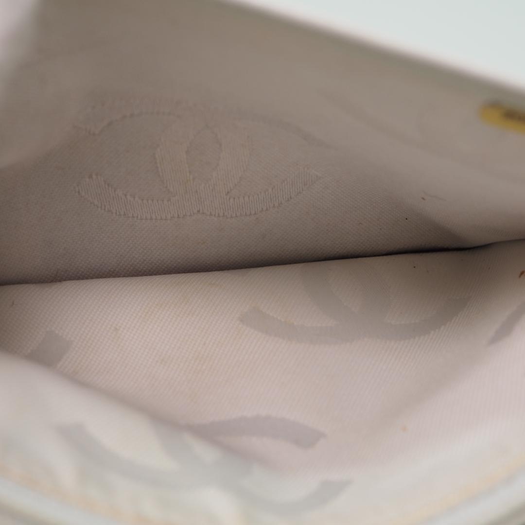 CHANEL シャネル カンボンライン パイソン 二つ折り財布 ホワイト系
