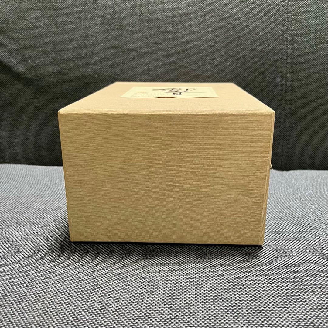 【未開栓・希少】サントリー響 旧 裏ゴールドラベル金キャップ（750ml木箱入）