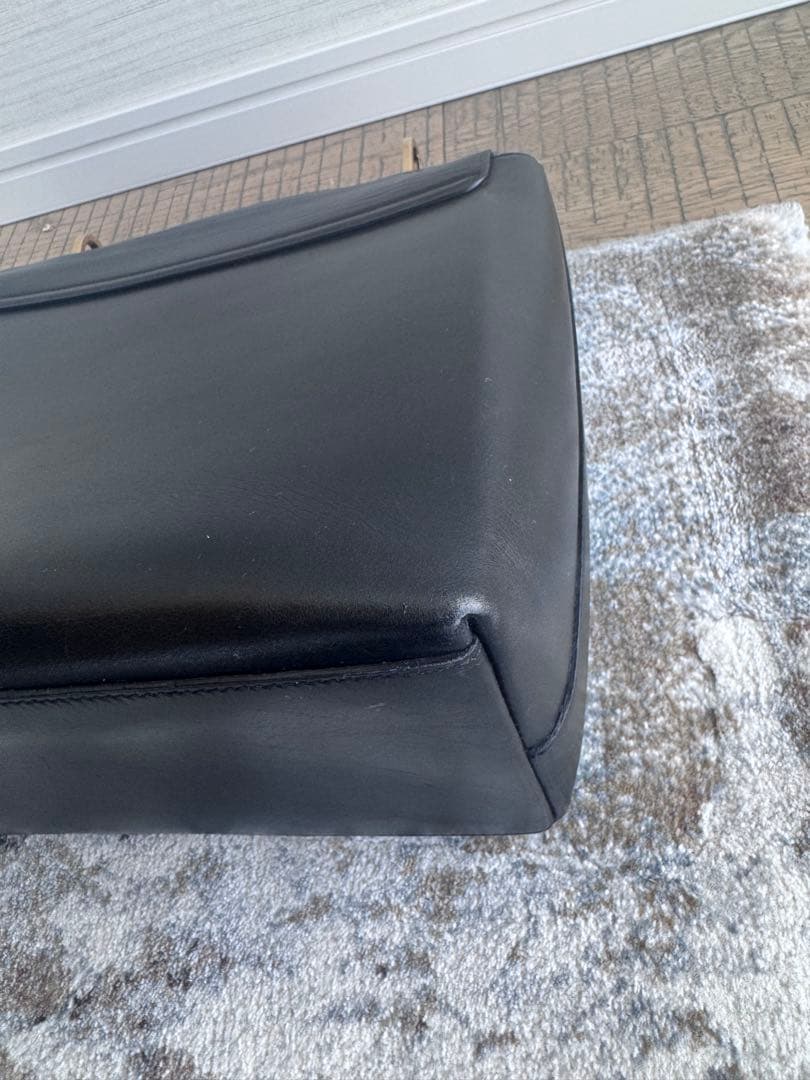 【VINTAGE】GUCCI バンブーハンドル レザー ハンドバッグ 黒