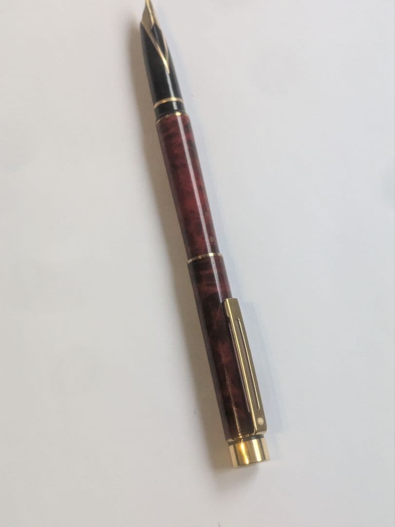 シェーファー　万年筆　レッドマーブル