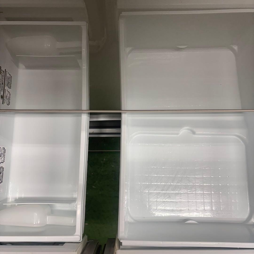 596 冷蔵庫　大型　400L〜500L 自動製氷機付　右開き　鏡面5ドア　格安