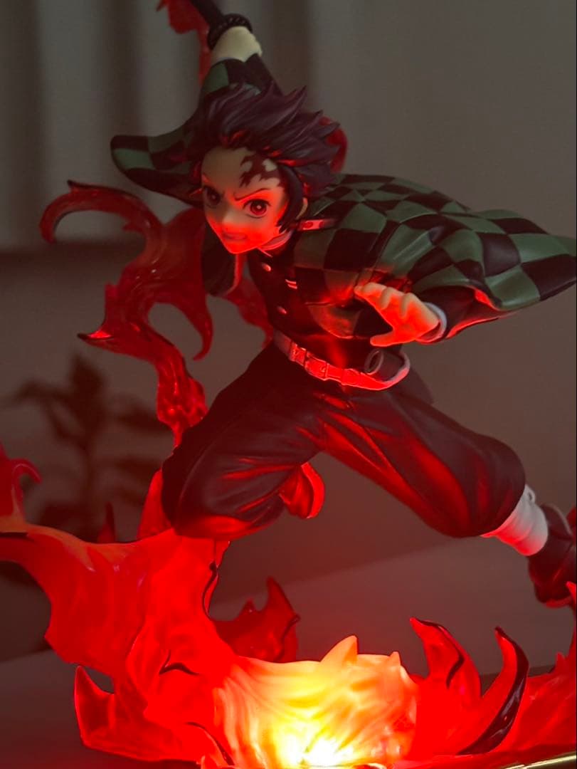 【美品】鬼滅の刃　フィギュア　竈門炭治郎　Tanjiro Kamado