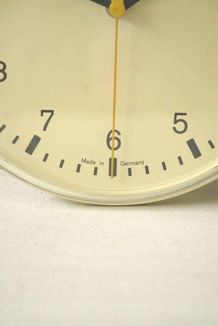 時間ズレなし。希少品BRAUN アナログ時計 Dieter Ramsヴィンテージ