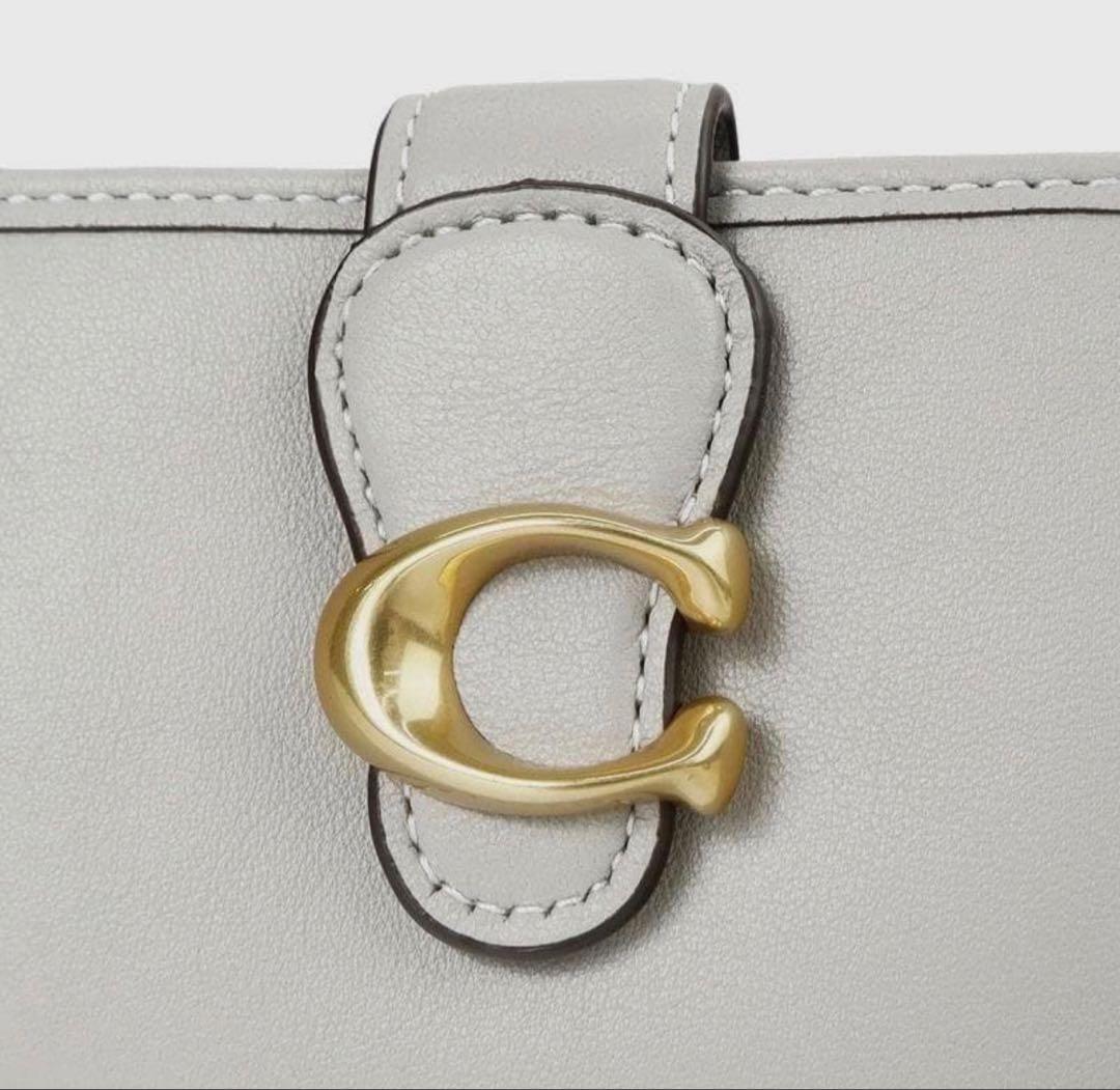 人気のCOACHコーチ極上レザータビー ミディアム ウォレット 二つ折り財布