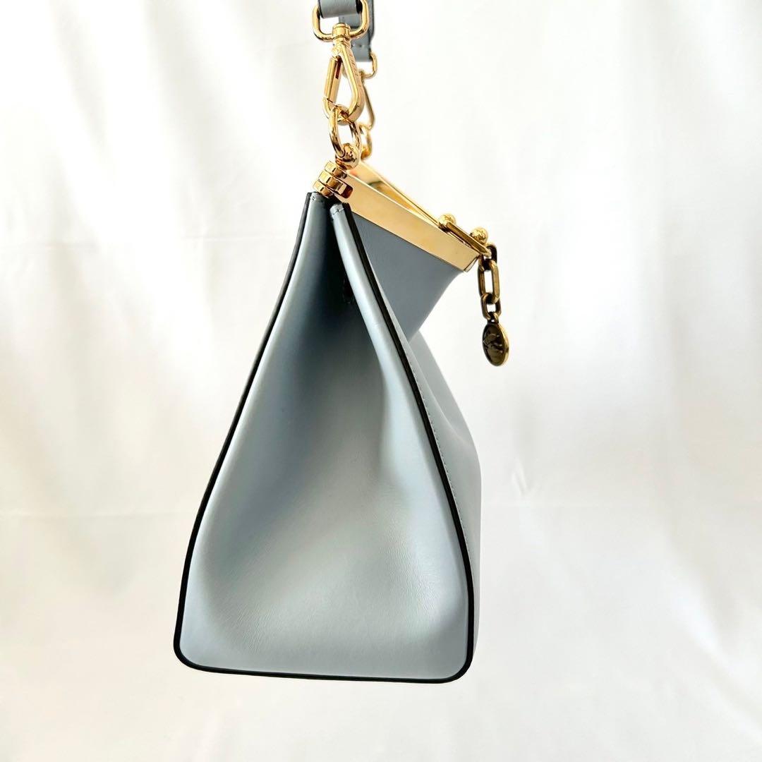 美品　ETROエトロ ヴェラ ロゴチャーム ミニショルダーバッグ