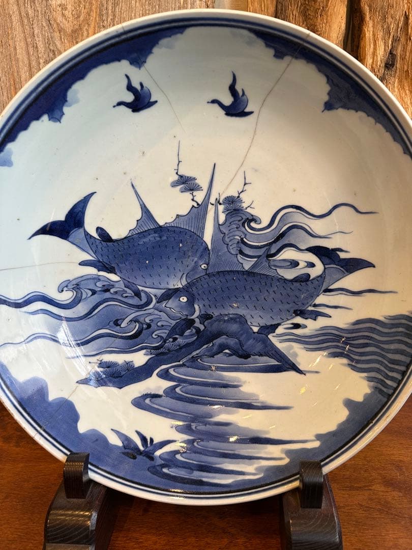 古伊万里　魚紋様　染付　大皿　江戸時代中期　有田焼き
