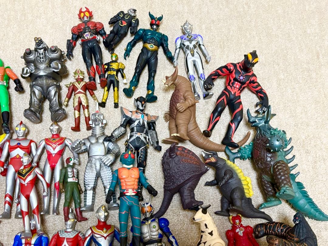 ウルトラマン・怪獣フィギュア•その他など61体セット