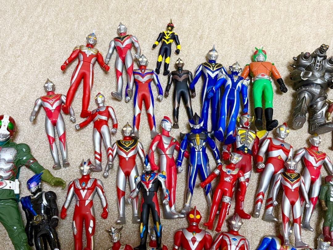 ウルトラマン・怪獣フィギュア•その他など61体セット