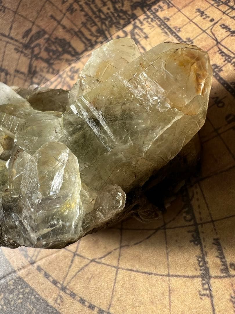 龍脈の精髄 ― 国産ブラックルチル⭐︎針水晶