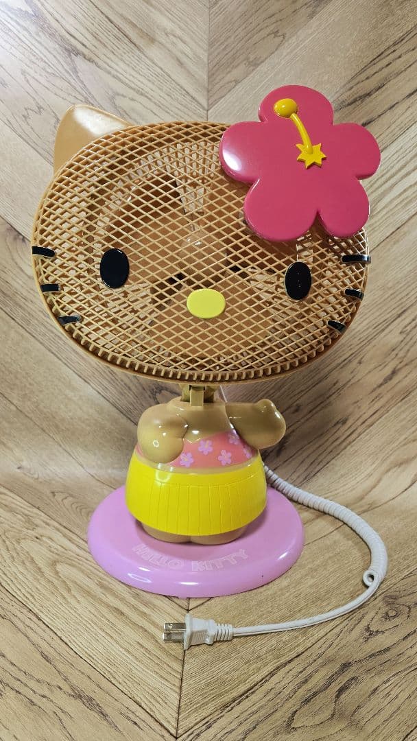 (mrcao様)ハローキティ日焼けキティ クリップ＆パーソナル扇風機 ドウシシャ