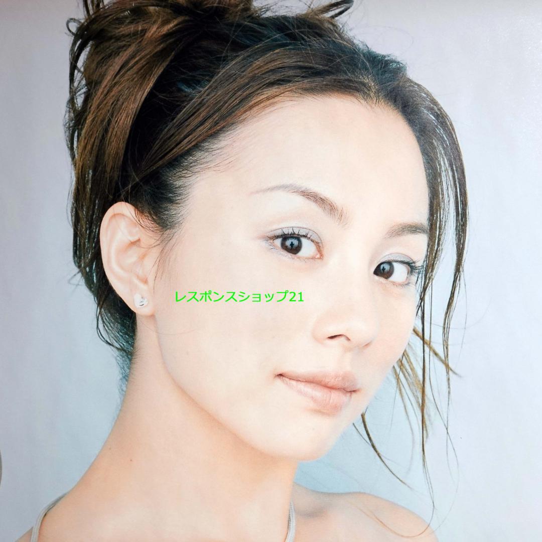 【実使用・超大型ポスター】米倉涼子　富士フィルム・ネクシアQ1　B0　ピン穴あり