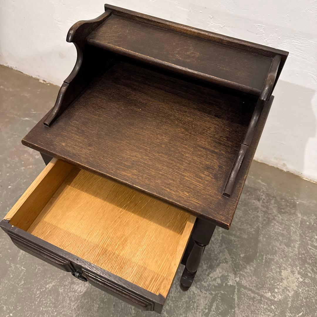 ビンテージ　木製サイドテーブル　ベッドサイドテーブル　2