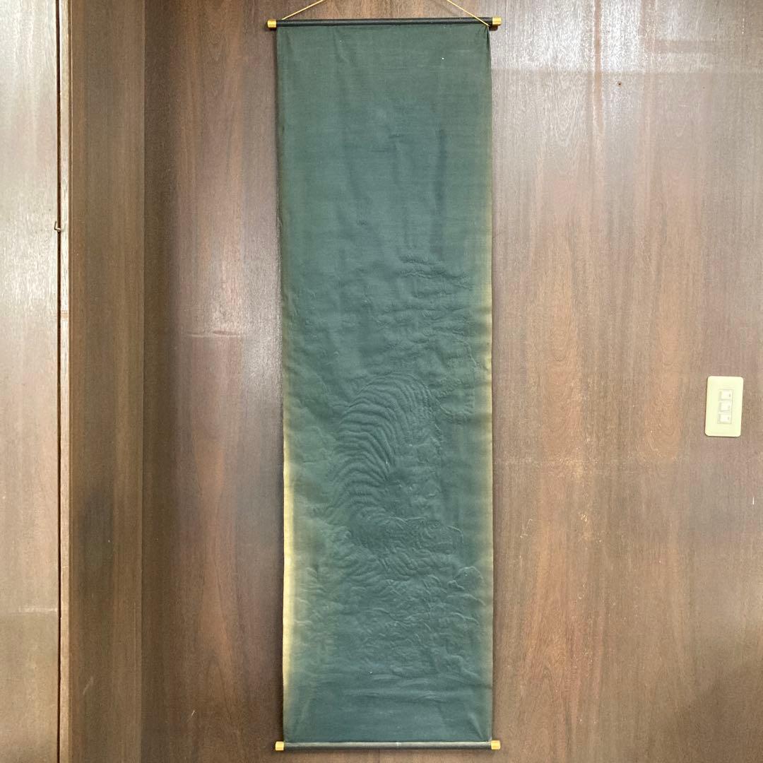 掛け軸 タペストリー 壁掛け 虎図 トラ 竹林 松 波 三日月 月 和室 和風