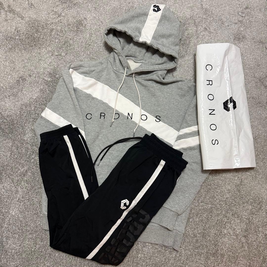 クロノス　パーカーM ジョガーパンツS 袋付き