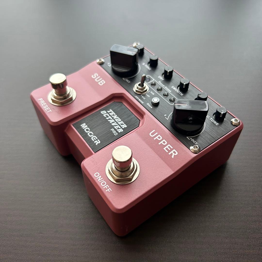 ギター Mooer Tender Octaver Pro