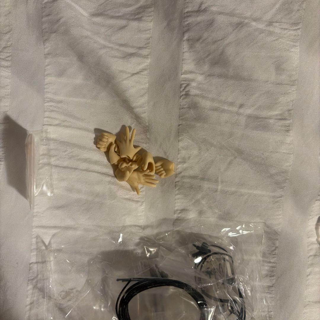 figma 進撃の巨人 フィギュア リヴァイ エレン 【箱無し】