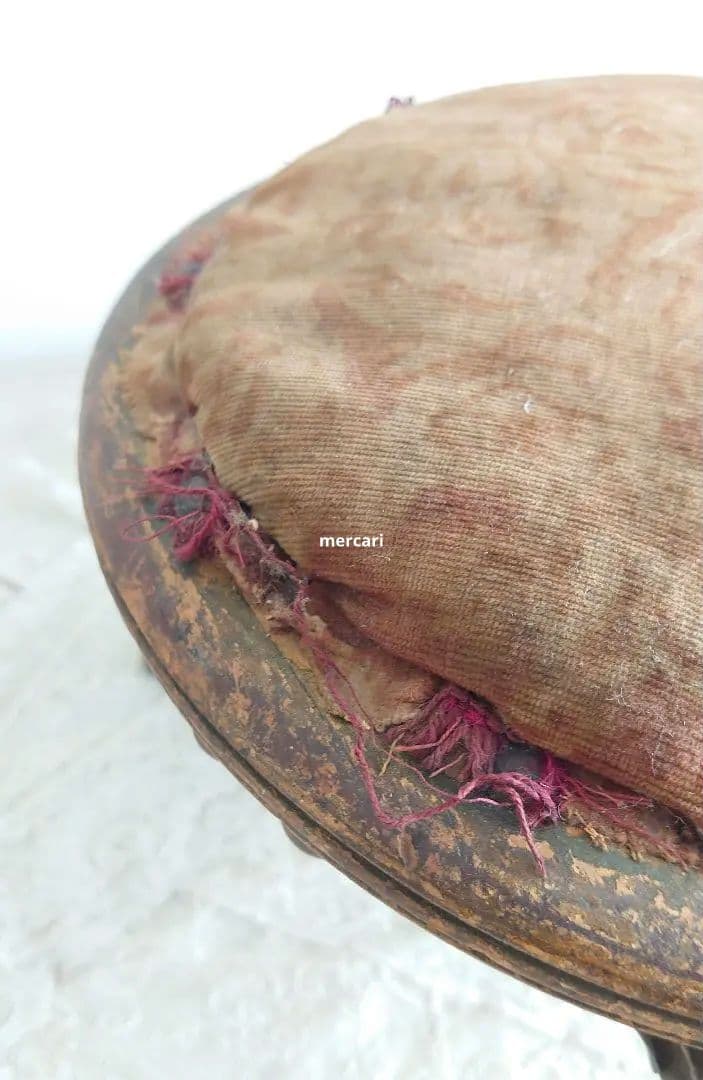 フランス製　アンティーク 美しい丸型　オットマン