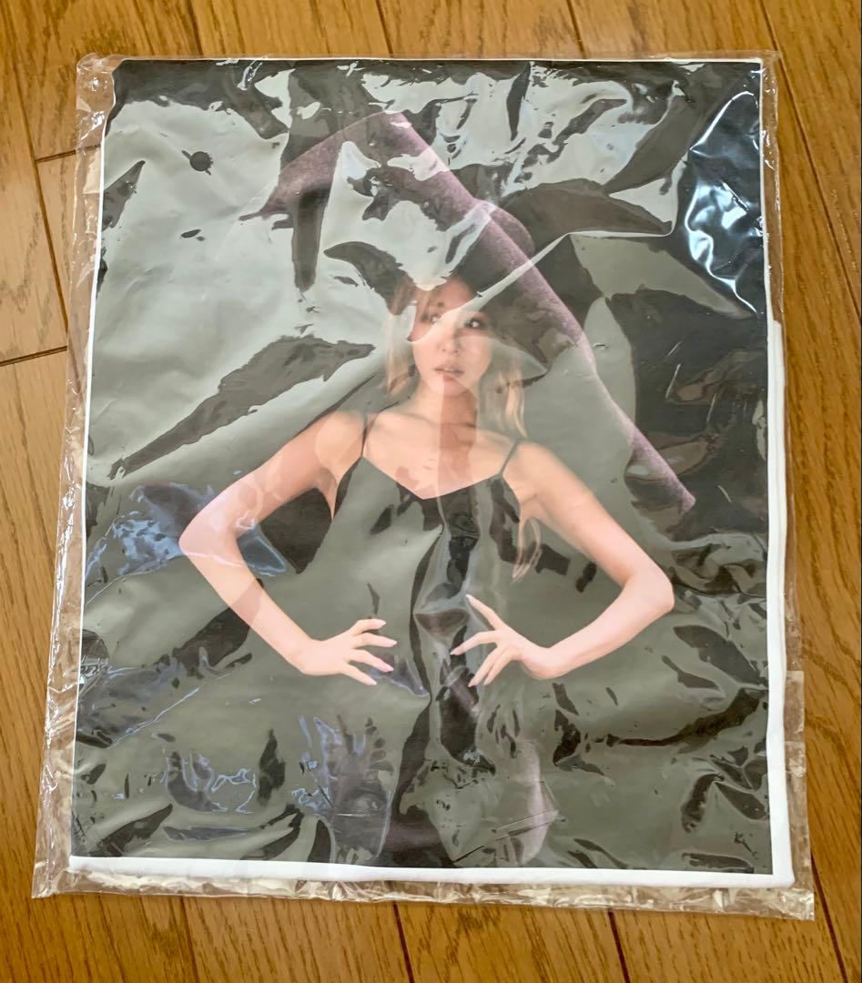 少女時代 ティファニー Tiffany Young Tシャツ 公式 グッズ