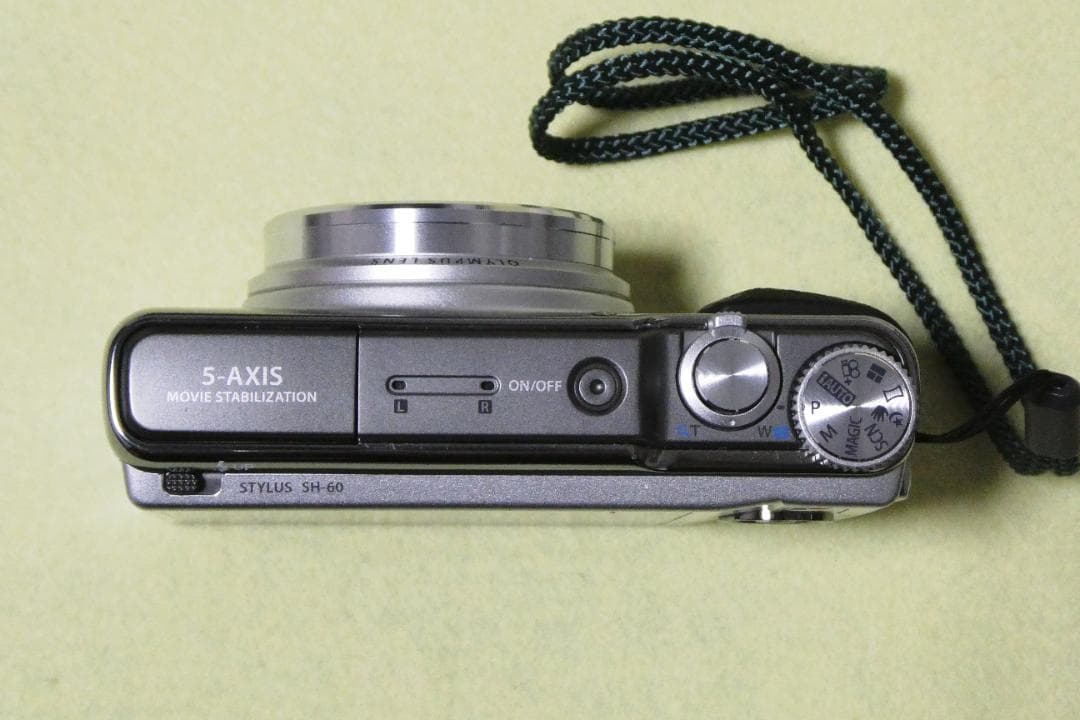 デジタルカメラ　ＯＬＹＭＰＵＳ　ＳＨ－６０