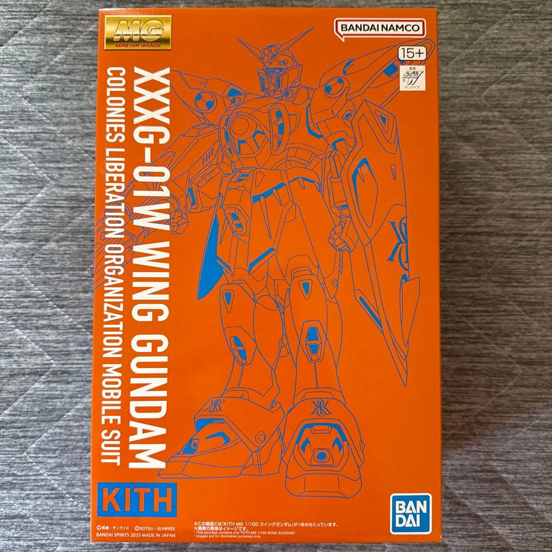 日本未発売 KITH ガンダム コラボ MG ウィングガンダム