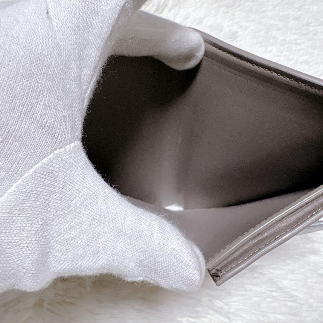 ♡美品♡セリーヌ 二つ折り財布 ミディアム ストラップ ウォレット ロゴ グレー