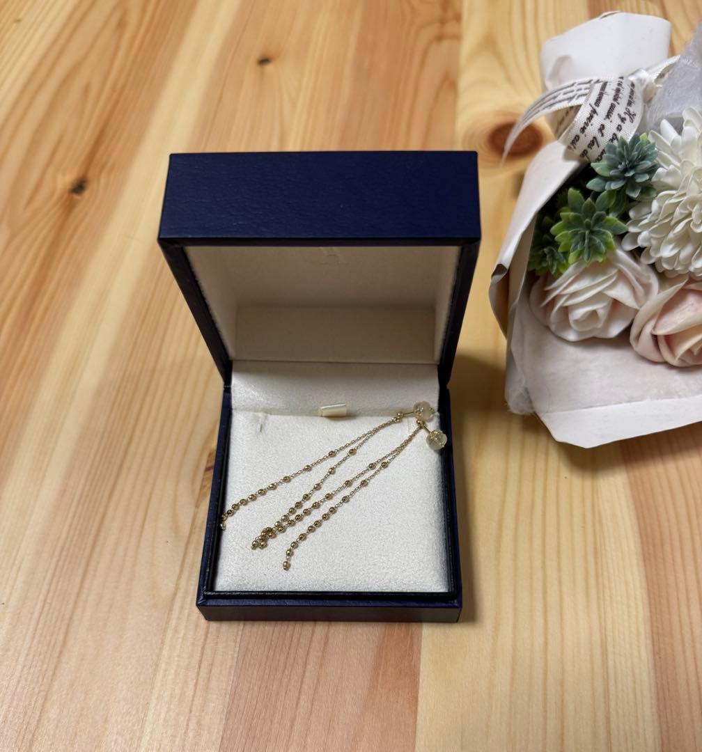 ヴァンドーム青山　ロングピアス