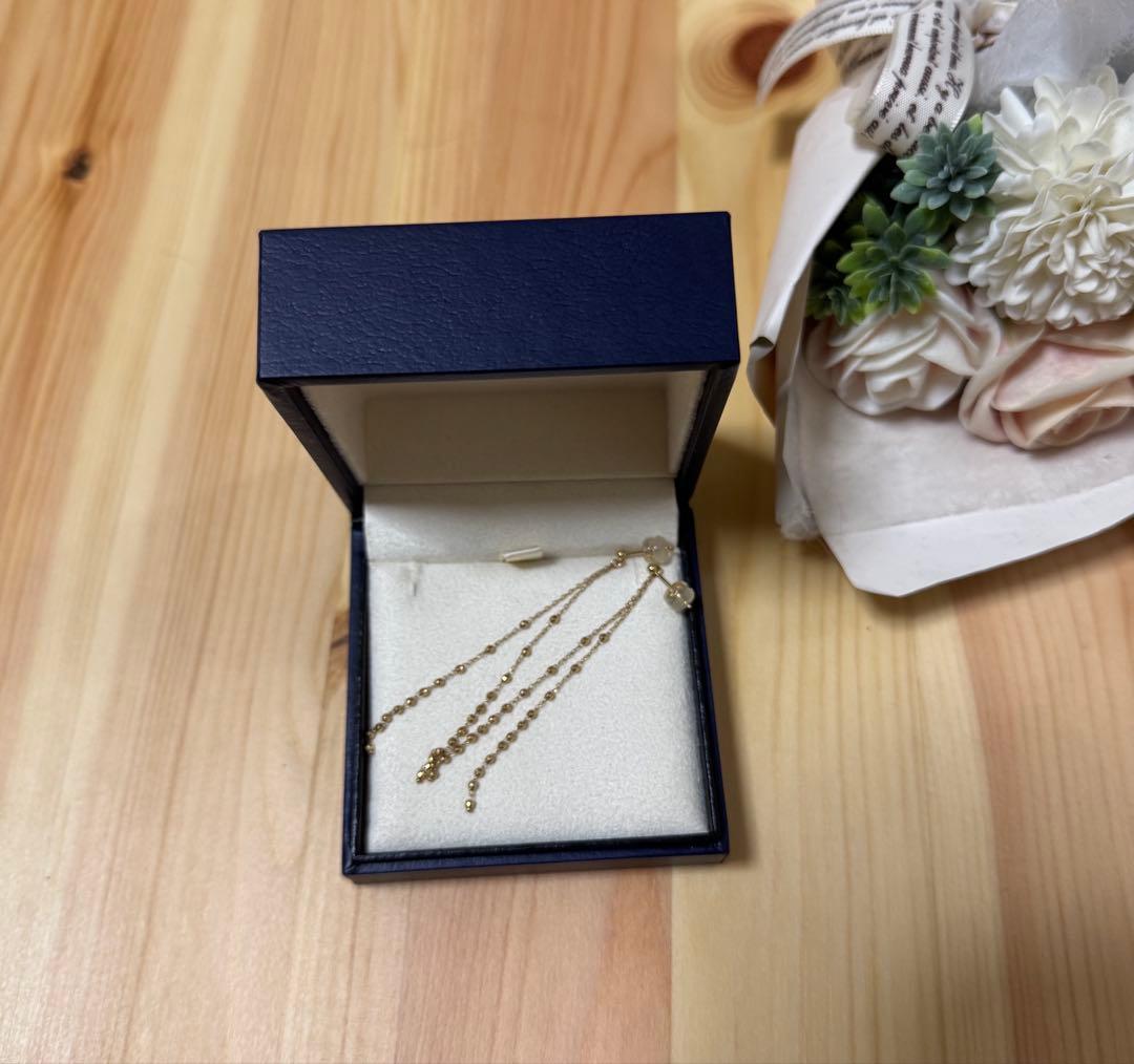 ヴァンドーム青山　ロングピアス