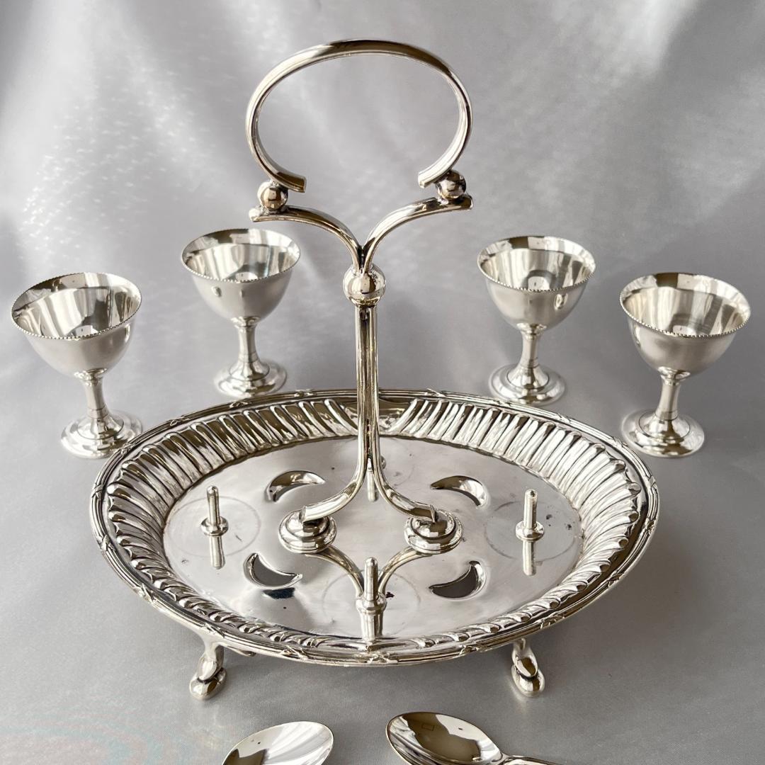 【John Sanderson 】エッグセット 4名用 エッグカップ