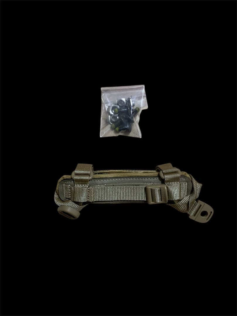 中古ミリタリーヘルメット アゴ紐 クッション パッド付 Mサイズ