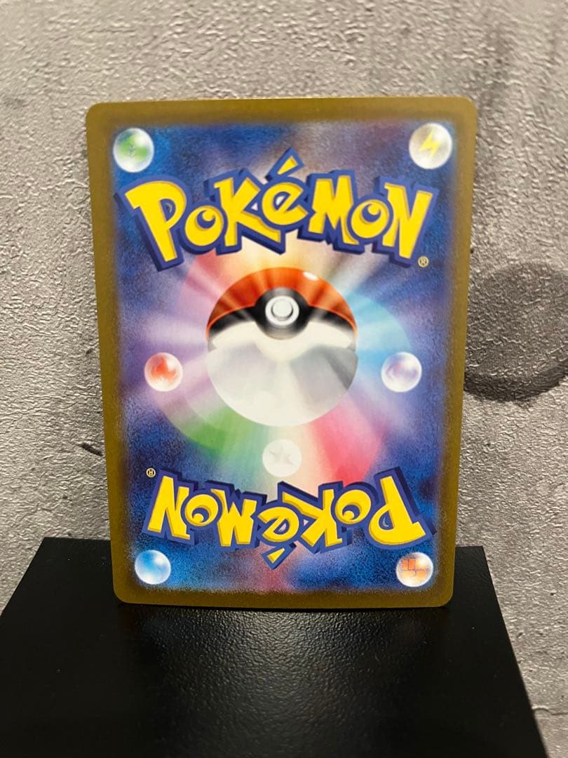 大人気　ビクティニ争奪戦　ポケモンカード プロモ　美品