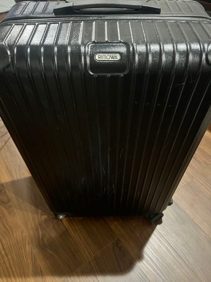 RIMOWAサルサ　ブラック 4輪　82Ｌ　箱付き