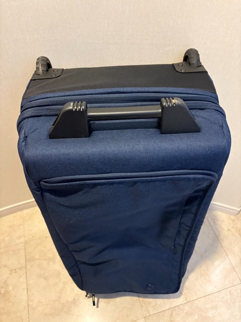 【未使用】BMW純正 大型トラベル キャリーバッグ 紺色