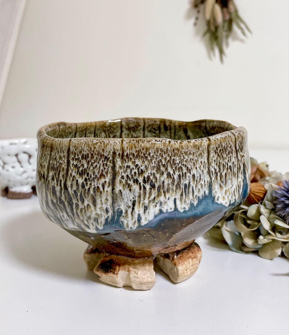 萩焼　山根清玩　しだれ釉　抹茶碗　光彩庵　陶器　孔雀釉　割り高台