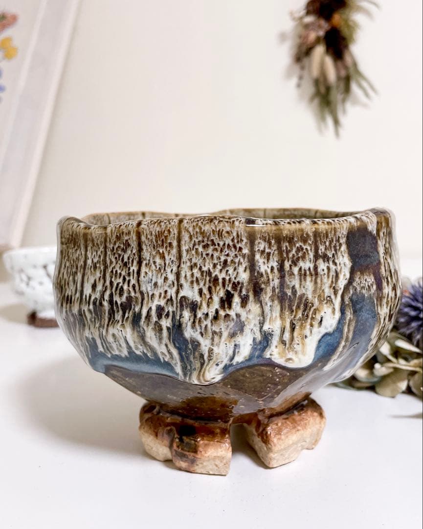 萩焼　山根清玩　しだれ釉　抹茶碗　光彩庵　陶器　孔雀釉　割り高台