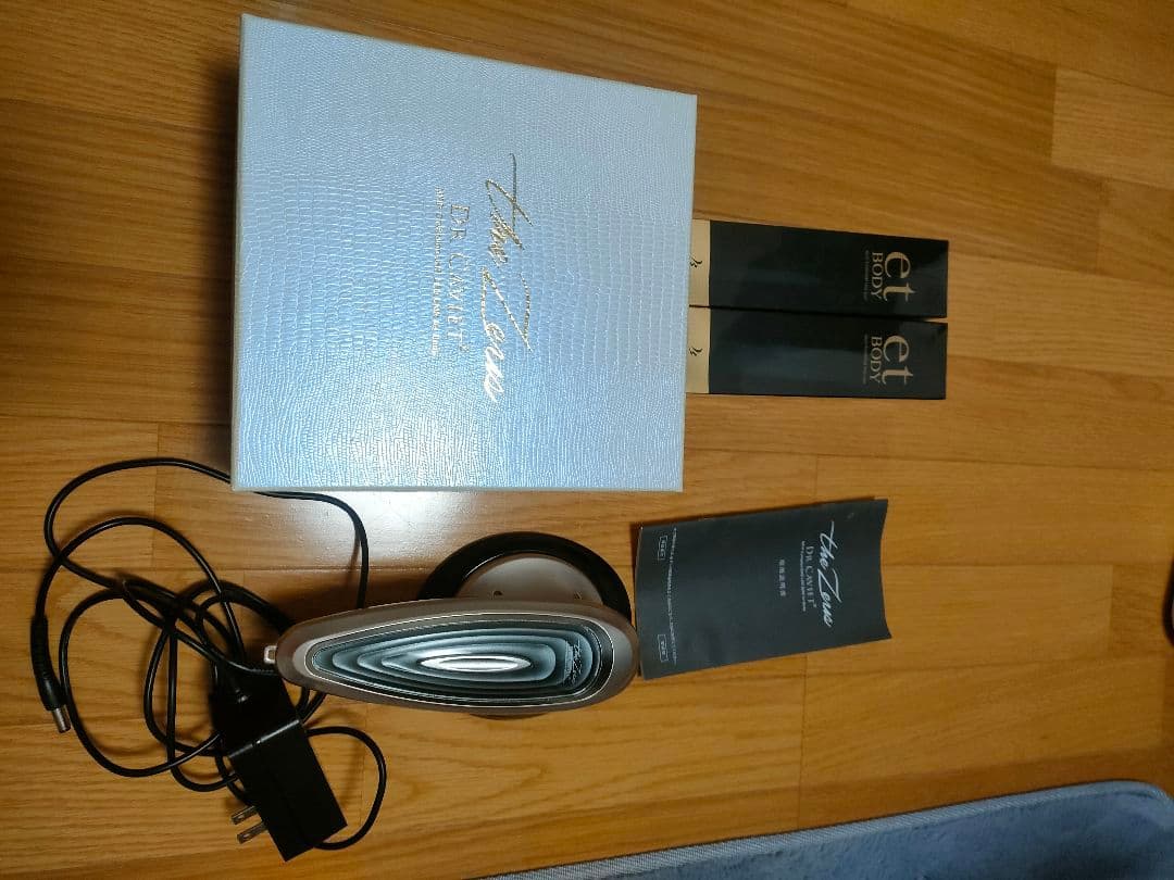 ボディ・フェイスケア Dr.Caviet The Zeus