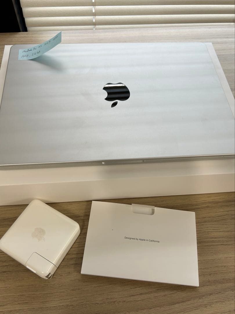 バ*ん様 MacBook Pro 14インチ M2 Pro 16GB SSD51
