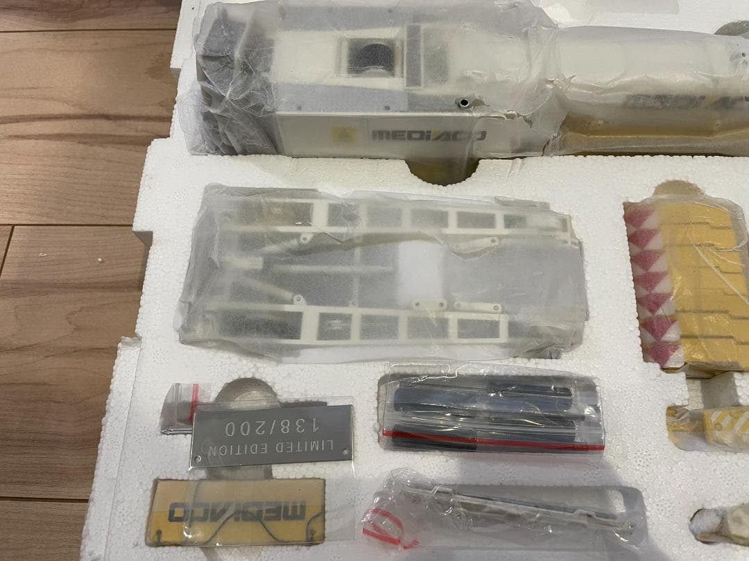 ミニカー 601-007 IMC 1/50 DEMAG AC700-9 Mediaco