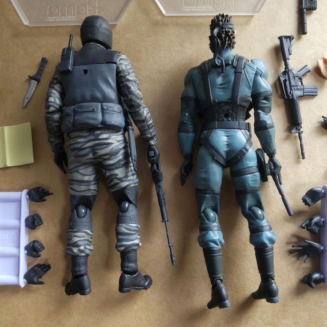 メタルギアソリッド figma2体 ソリッド・スネーク ゴルルコビッチ兵 特典付