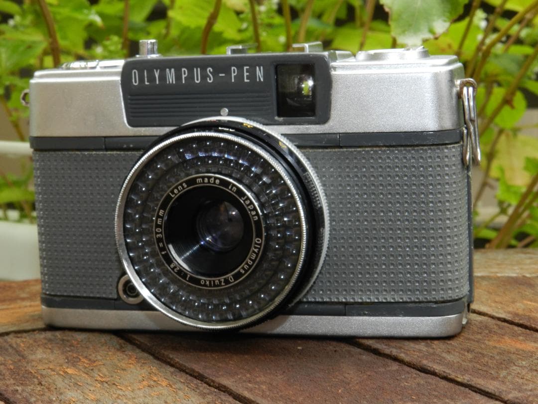極美品　OLYMPUS PEN EES-2 ハーフフィルムカメラ　即撮影可