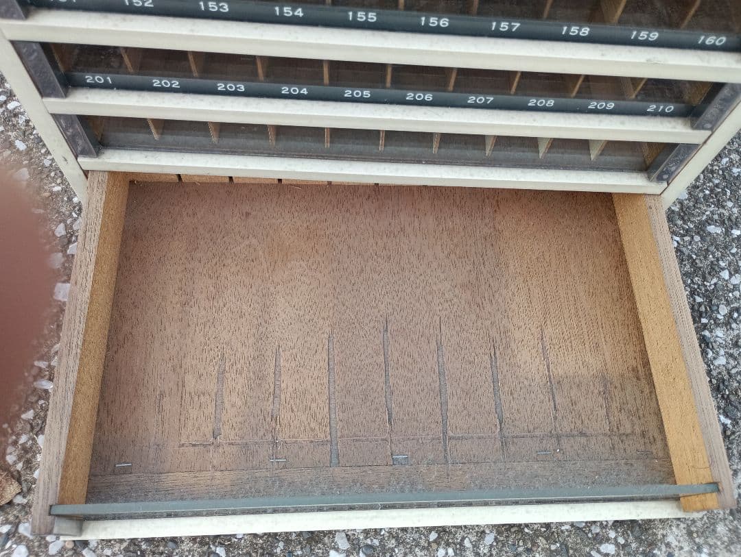 4255）糸販売木製ケース　　手芸 店舗什器 昭和レトロ